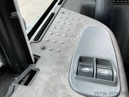 Iveco Stralis AD410T44 8x4 Palfinger 44 Tonmeter laad...