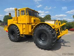 Kirovets K 701 V12
