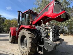 Kirovets K-742M