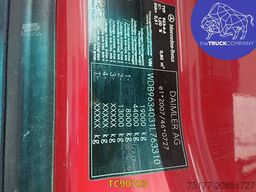 Mercedes-Benz Actros 1842