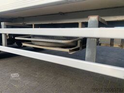 Lamberet FRIDGE TRAILER - CARRIER VECTOR 1800MT SMB AXLES