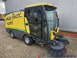 Johnston Bucher Johnston Sweeper CX202 mit EURO 6 Klima