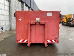 Flatcontainer met opbergruimte 