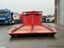 Flatcontainer met opbergruimte
