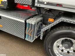 Volvo FH 540 8x2 Fassi 145 Tonmeter laadkraan + Fly-J...