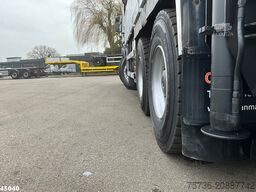 Mercedes-Benz Actros 4141 8x4 manual Hiab 32 Tonmeter laadkra...