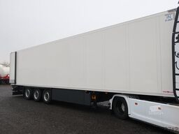 Schmitz Cargobull SKO 24 bitemp Multitemp Doppelstock Carrier