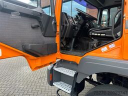 MAN 18.284 4x4 3 zijdige kipper/ Kraan