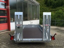 SARIS Magnum Explorer 300 - tiefer Baggertransporter