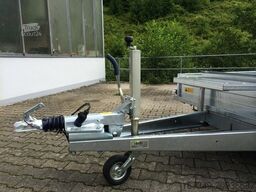 SARIS Magnum Explorer 300 - tiefer Baggertransporter