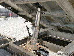 GAZ ELLE 2.6TD/85kw 4X4 KIPPER/6 SITZE/ AHK