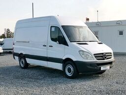 MERCEDES-BENZ Sprinter 211CDI L2H2