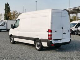 MERCEDES-BENZ Sprinter 211CDI L2H2