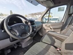 MERCEDES-BENZ Sprinter 211CDI L2H2