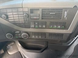 Volvo FH Globetrotter, new ADR/VLG 11/2026, garner De...