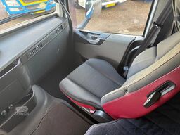 Volvo FH Globetrotter, new ADR/VLG 11/2026, garner De...