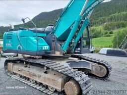 Kobelco SK300LC Excavator with Tiltrotator and 2 Buckets –