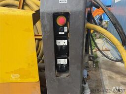  Boomer E2-C22 tunnel rig. WATCH VIDEO