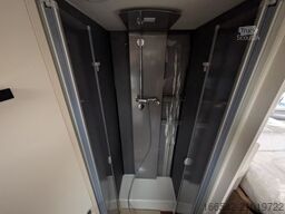 Eura Mobil Integra 760 EF 180PS/Autom/Navi/Markise/Lithium