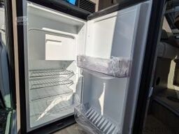 LMC Innovan 600 Markise/140PS/-Paket/Alu