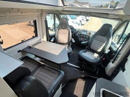 ADRIA Twin 640 SLB-Einzelbetten-Top-Ausstattung-AHK