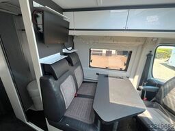 ADRIA Twin 640 SLB-Einzelbetten-Top-Ausstattung-AHK