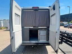 ADRIA Twin 640 SLB-Einzelbetten-Top-Ausstattung-AHK