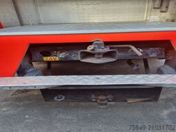 Mercedes-Benz -1124 F 4 x 2