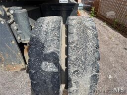 Komatsu PW160-8 Wheeled Excavator with Rototilt and Gradin