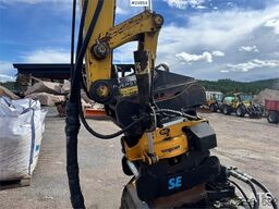 Komatsu PW160-8 Wheeled Excavator with Rototilt and Gradin