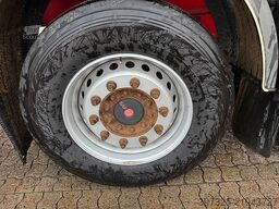 Kel-Berg Curtainsider / Planenauflieger / Gardin