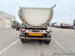 Kel-Berg Asphalt tipper trailer / Asphalt-Kippanhänger /