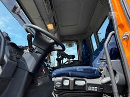 IVECO Trakker 330 EEV- Winterdienst- Palfinger