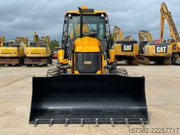 JCB 3DX 4x4 A/C Hammerlines