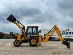 JCB 3DX 4x4 A/C Hammerlines