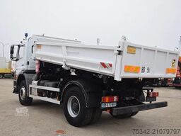 Mercedes-Benz Axor 1833