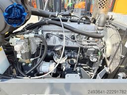 Combilift C3000 GAS TRIPLEX 6400 ONLY 953H CABIN