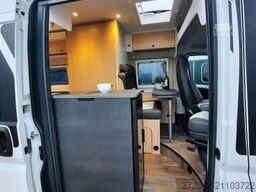 SUNLIGHT Camper Van CLIFF 602 Adventure Edition Verfüg./S