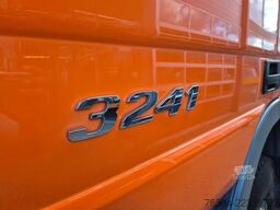 Mercedes-Benz Actros 3241 8X4 Containersysteem/ 20T HMF crane...