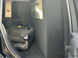 Land Rover Range Rover Vogue TD V8 / Leder