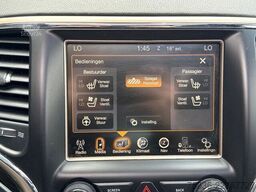 Jeep Grand Cherokee 3.0 V6 CRD Overland 4x4 Grijsken...