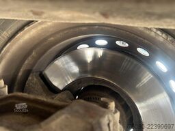 SCHMITZ S01 (DISC BRAKES / FREINS DISQUE)