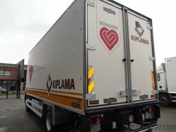 Scania P 94 D 230 + CHEREAU + THERMO KING TS500