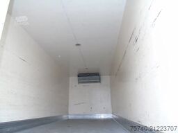 Scania P 94 D 230 + CHEREAU + THERMO KING TS500