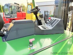 Combilift CB4000 GAS TRIPLEX 5200 POSITIONER