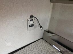 DAF XF 105 460 SSC 4X2 CHASSIS EURO4