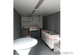 Mercedes-Benz 824 Koffer Messefzg. / Verkaufswagen / Camper?