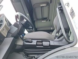 MAN TGL 8.190 4×2 / sleeper cab / 80 tho. km