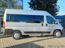 Fiat Ducato L2H2 verglast Kombi 9-Sitzer