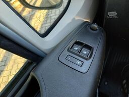 Fiat Ducato L2H2 verglast Kombi 9-Sitzer